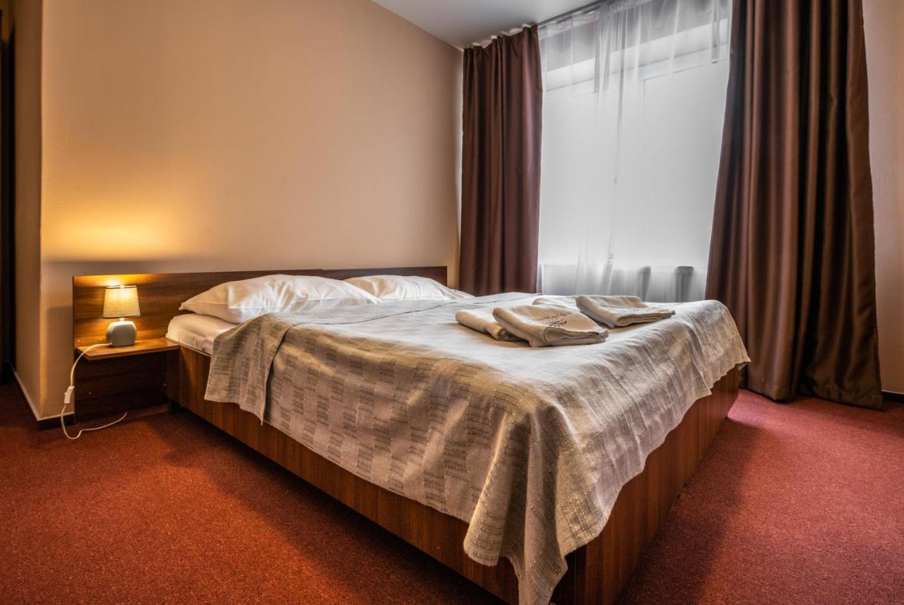 Grand Hotel Rooms Spišské Tomášovce Dış mekan fotoğraf