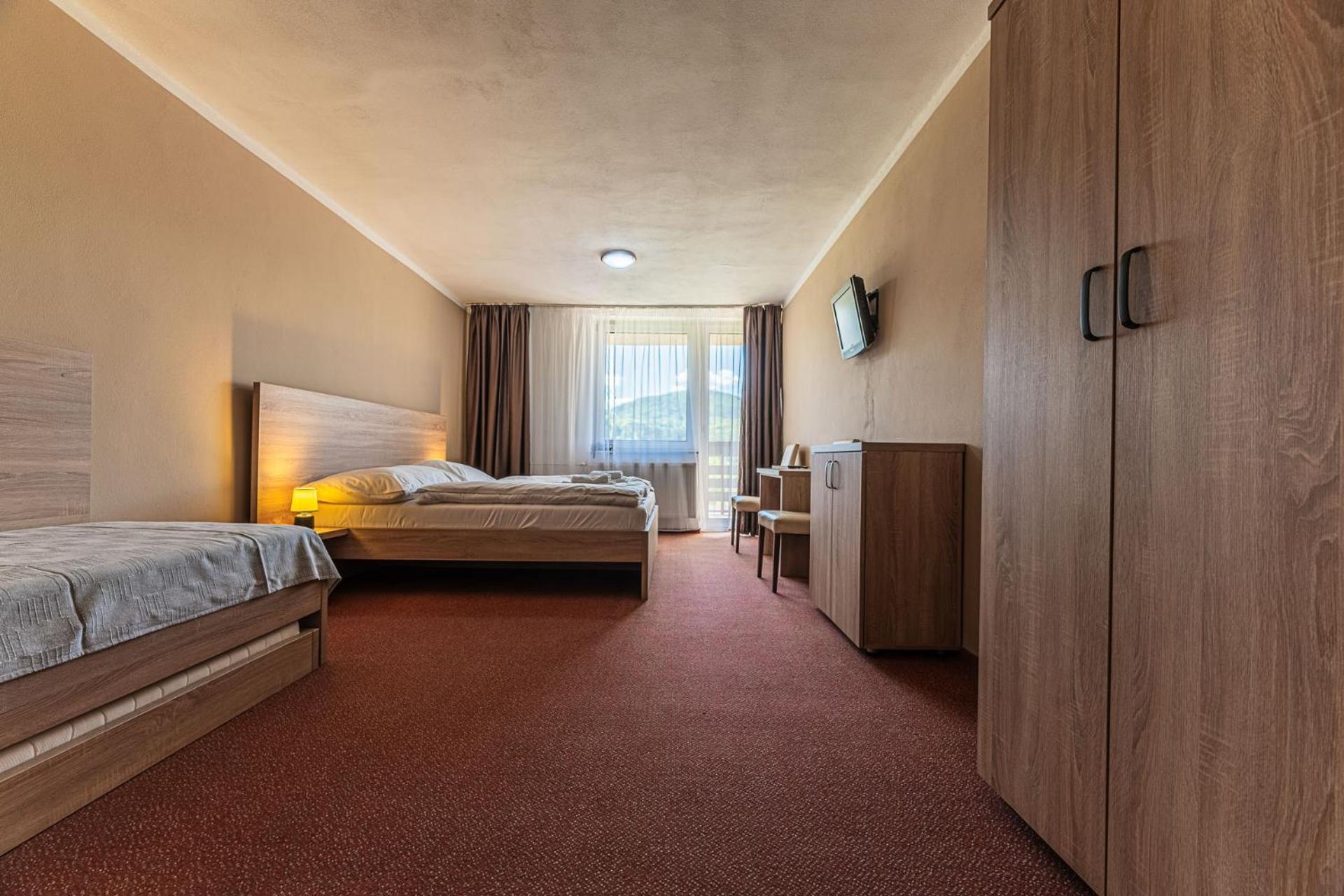 Grand Hotel Rooms Spišské Tomášovce Dış mekan fotoğraf